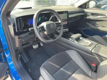 RENAULT Rafale Esprit Alpine E-Tech Full Hybrid 200 NEU