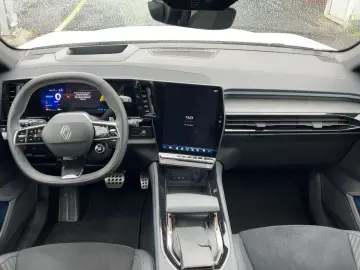 RENAULT Rafale E-TECH HYPRID 200 ESPRIT ALPINE UPE 56.00