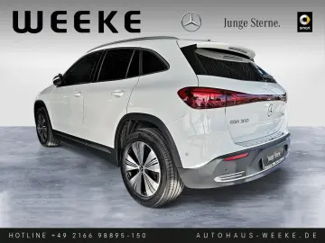 MERCEDES-BENZ EQA 300 4M Progressive ADVANCED Burm BLIND