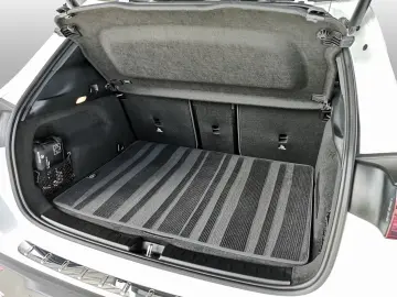 MERCEDES-BENZ EQA 300 4M Progressive ADVANCED Burm BLIND