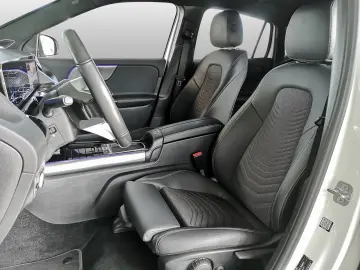 MERCEDES-BENZ EQA 300 4M Progressive ADVANCED Burm BLIND