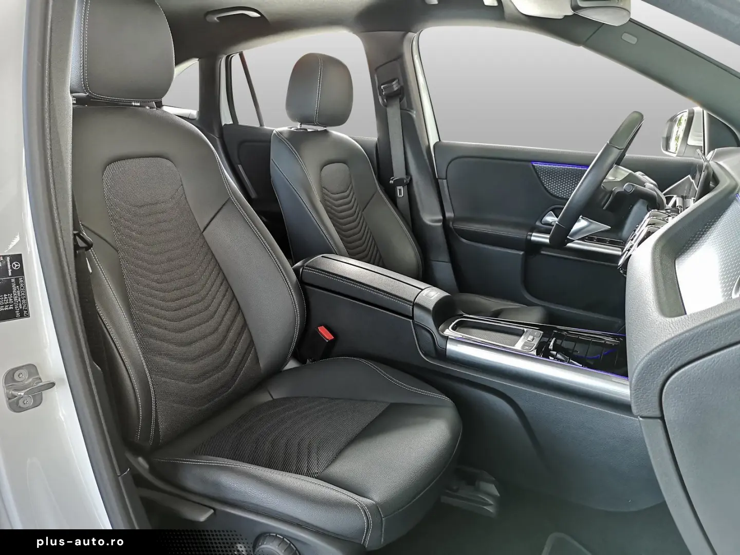 MERCEDES-BENZ EQA 300 4M Progressive ADVANCED Burm BLIND