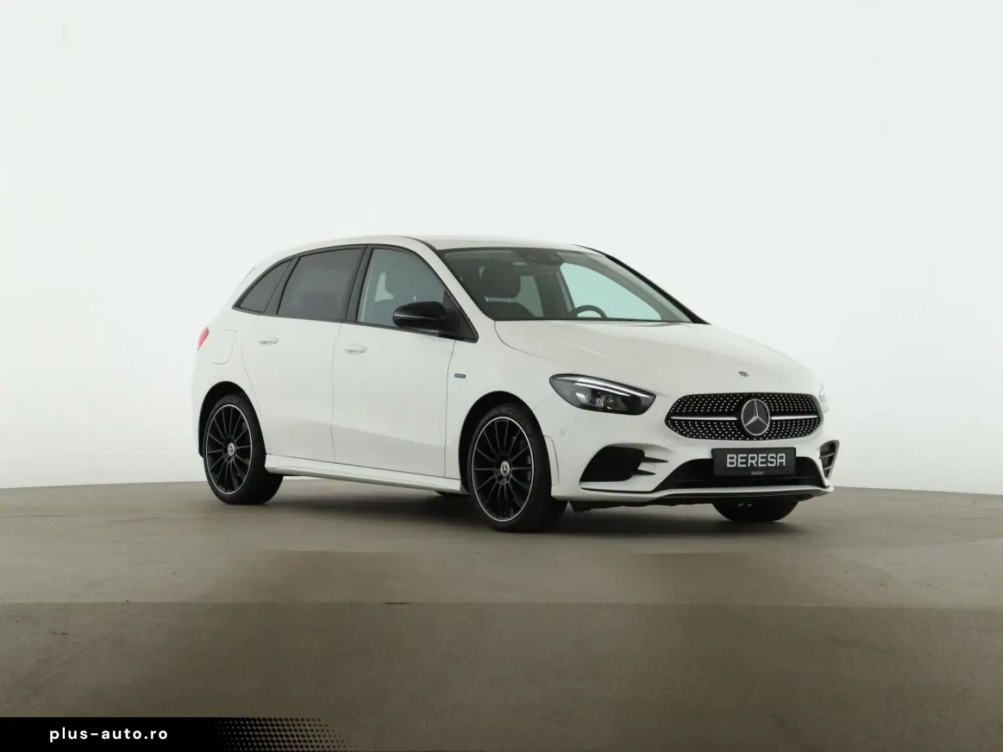 MERCEDES-BENZ B 250e AMG Night MBUX Kamera LED Navi Park