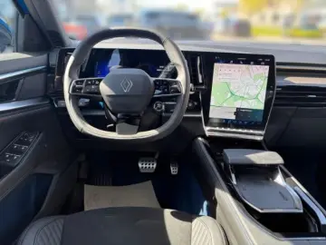 RENAULT Rafale Esprit Alpine E-Tech PHEV 4x4   Panoramad