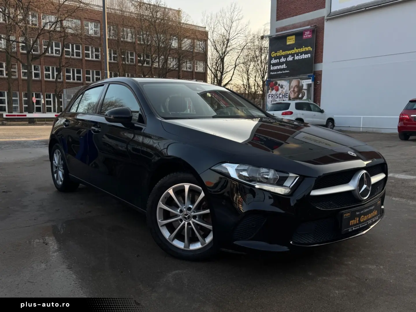 MERCEDES-BENZ A 250e  Scheckheft CarPlay NAVI Park