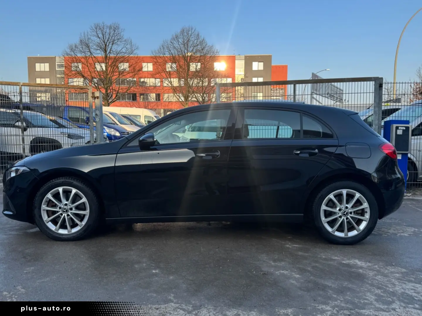 MERCEDES-BENZ A 250e  Scheckheft CarPlay NAVI Park