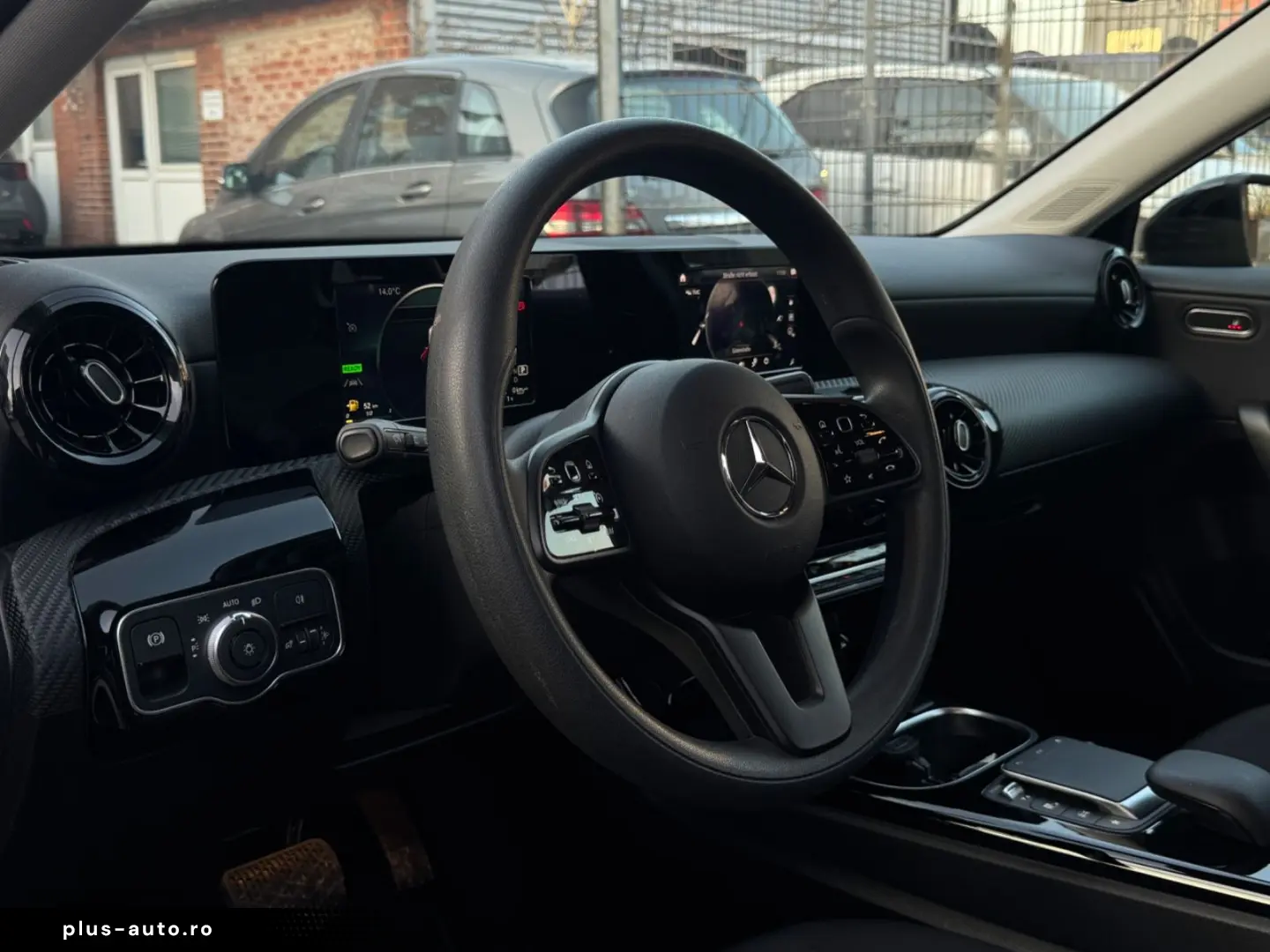 MERCEDES-BENZ A 250e  Scheckheft CarPlay NAVI Park