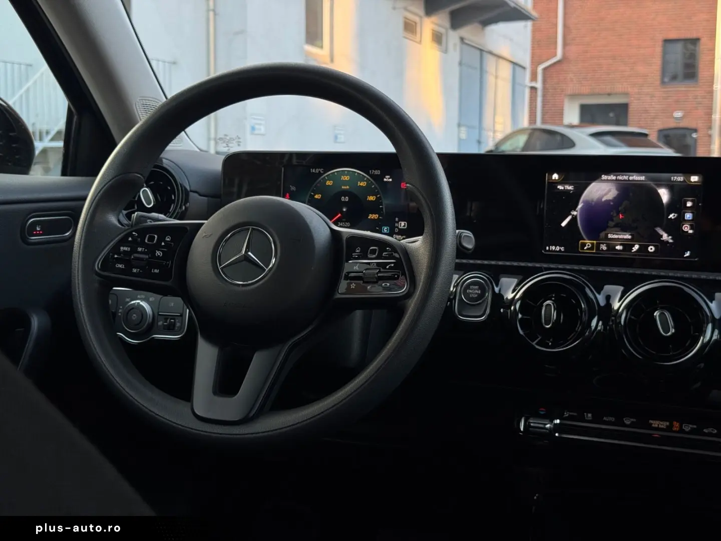 MERCEDES-BENZ A 250e  Scheckheft CarPlay NAVI Park