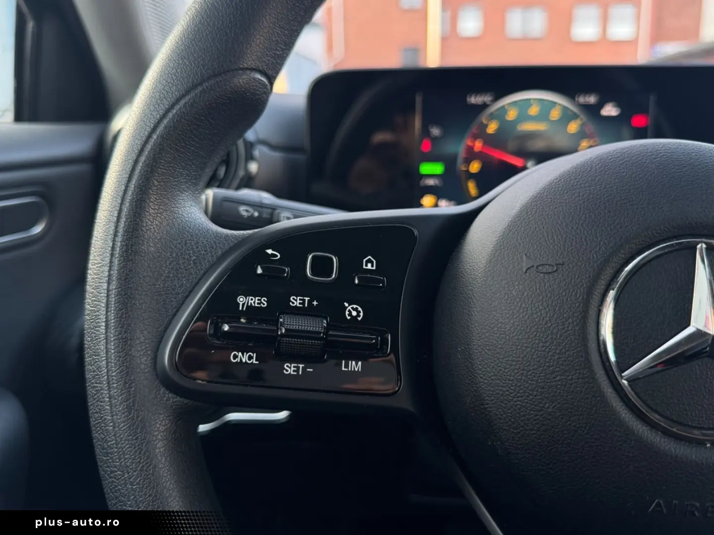 MERCEDES-BENZ A 250e  Scheckheft CarPlay NAVI Park