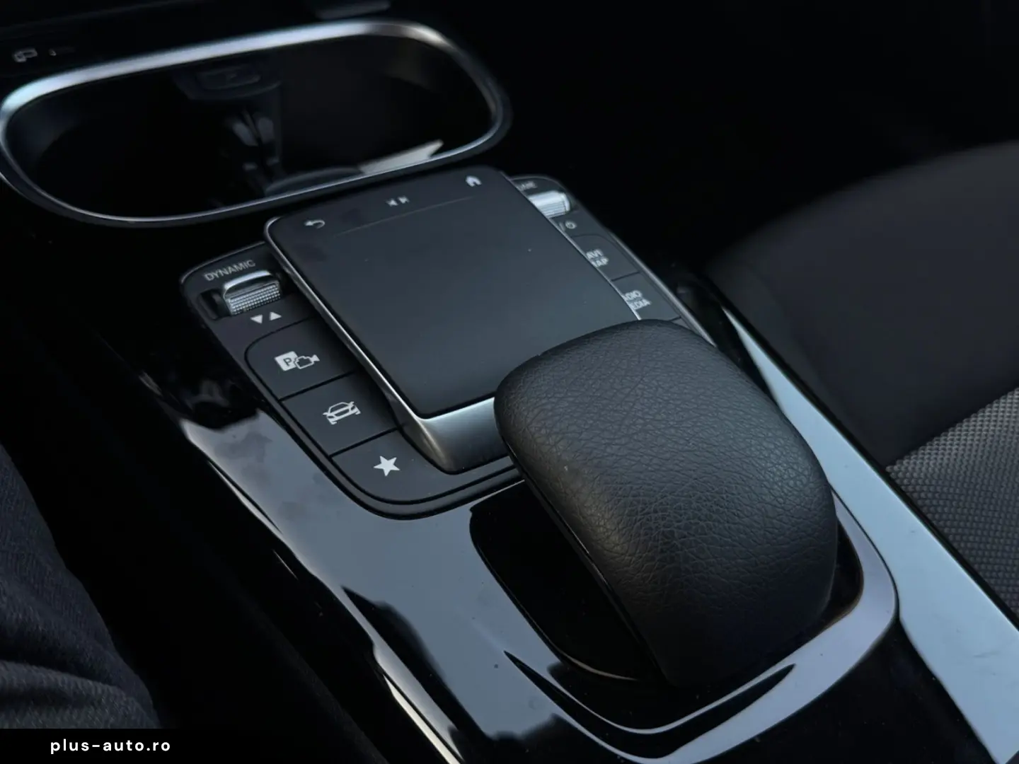 MERCEDES-BENZ A 250e  Scheckheft CarPlay NAVI Park