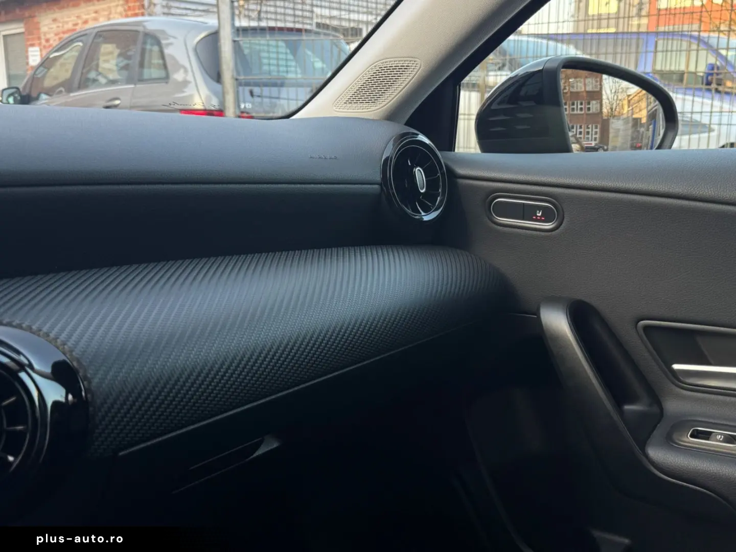 MERCEDES-BENZ A 250e  Scheckheft CarPlay NAVI Park