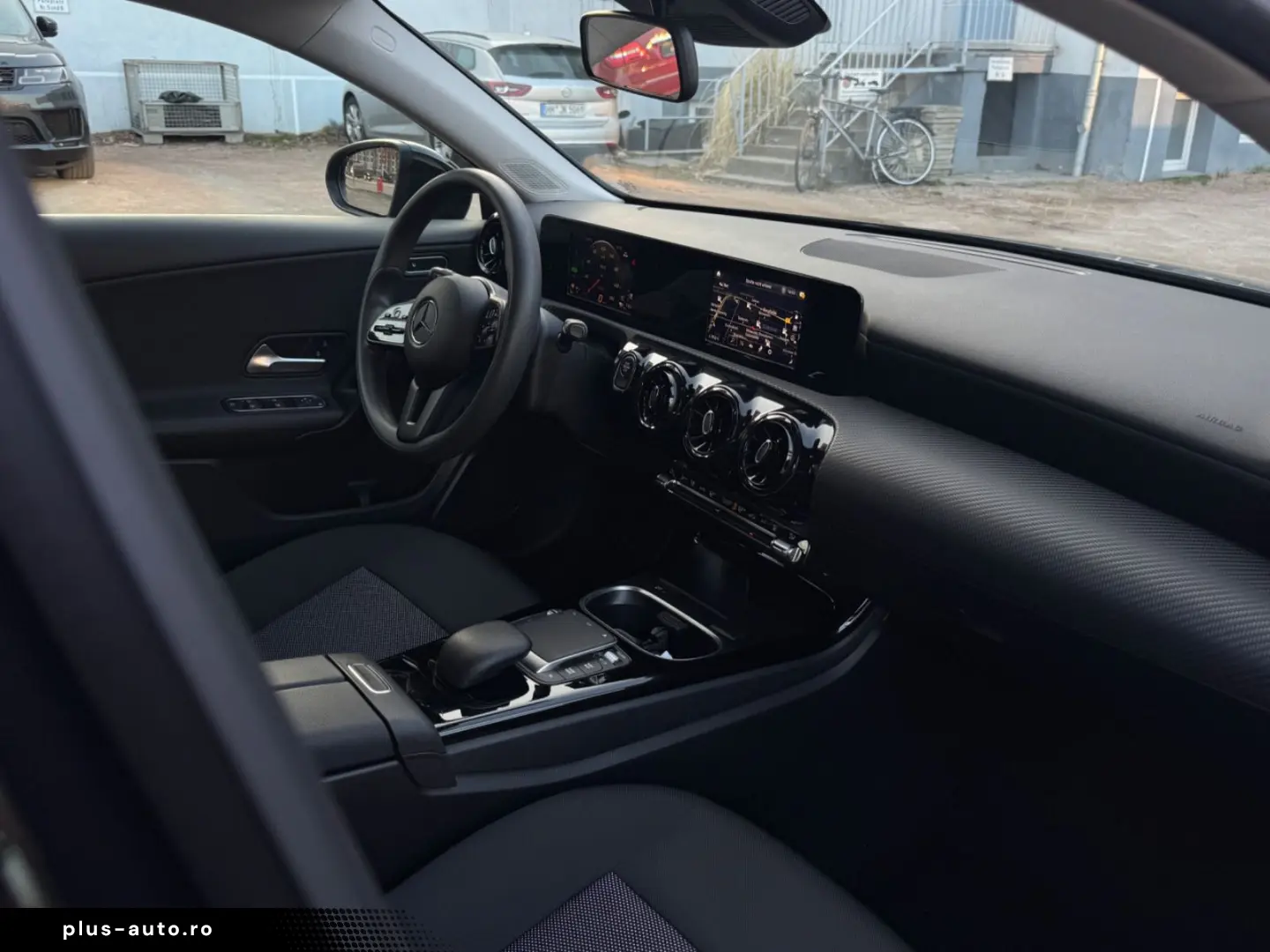 MERCEDES-BENZ A 250e  Scheckheft CarPlay NAVI Park
