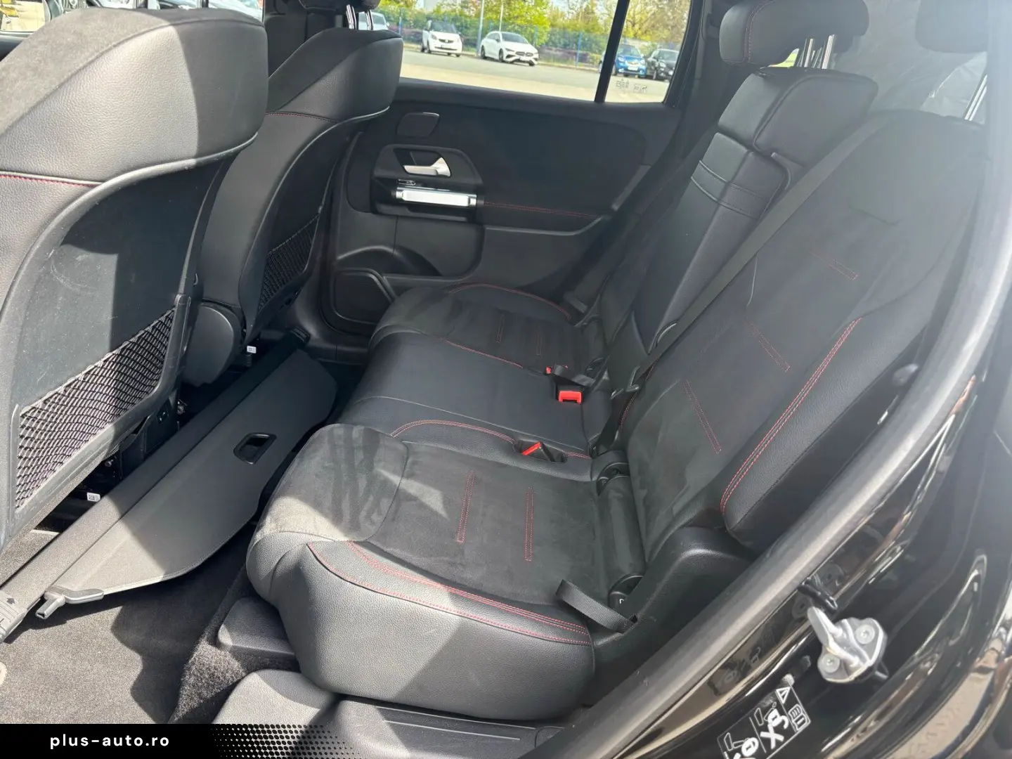 MERCEDES-BENZ EQB 300 4M AMG Distronic Pano CarPlay 360