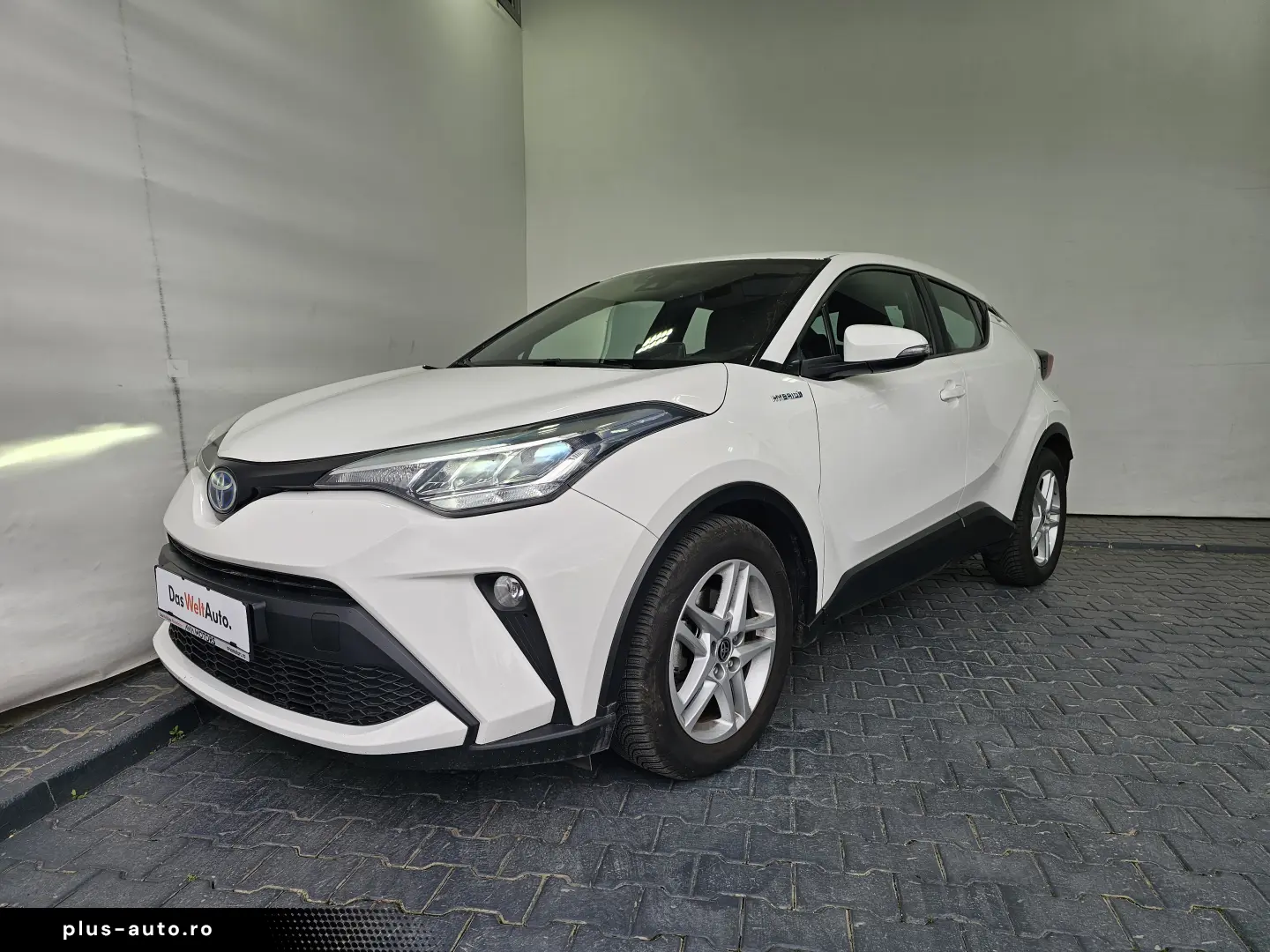 Toyota C-HR 1.8 HSD 122 CP 4x2 CVT C-enter