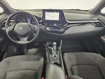 Toyota C-HR 1.8 HSD 122 CP 4x2 CVT C-enter
