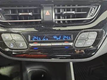 Toyota C-HR 1.8 HSD 122 CP 4x2 CVT C-enter