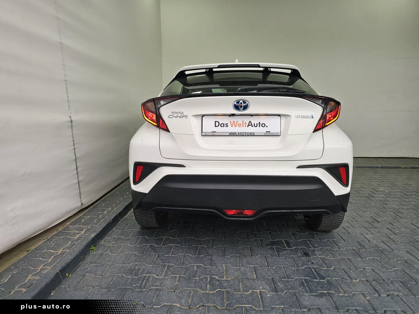 Toyota C-HR 1.8 HSD 122 CP 4x2 CVT C-enter