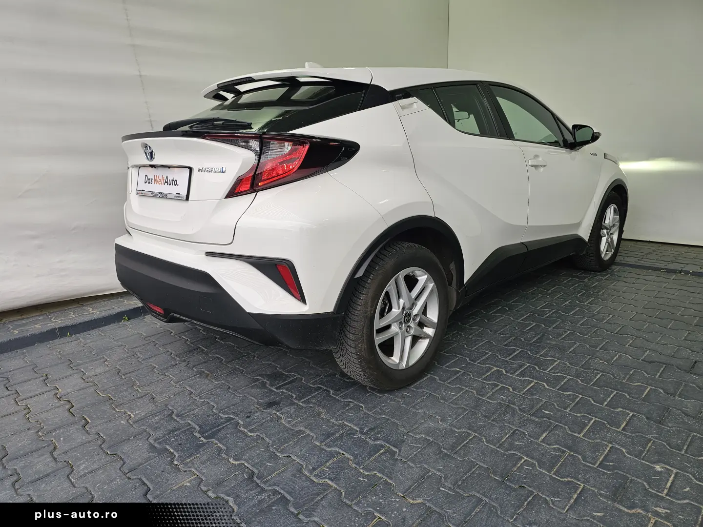 Toyota C-HR 1.8 HSD 122 CP 4x2 CVT C-enter