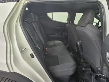 Toyota C-HR 1.8 HSD 122 CP 4x2 CVT C-enter