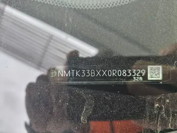 Toyota C-HR 1.8 HSD 122 CP 4x2 CVT C-enter