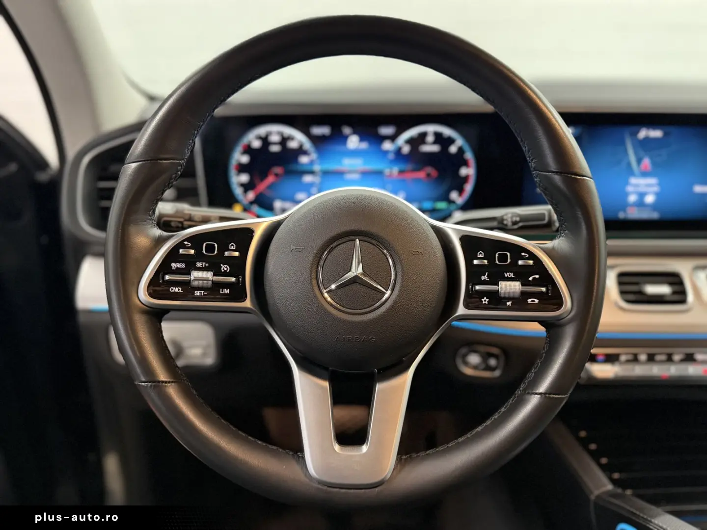 MERCEDES-BENZ GLE 300 d 4Matic 9G-TRONIC   360  Kamera