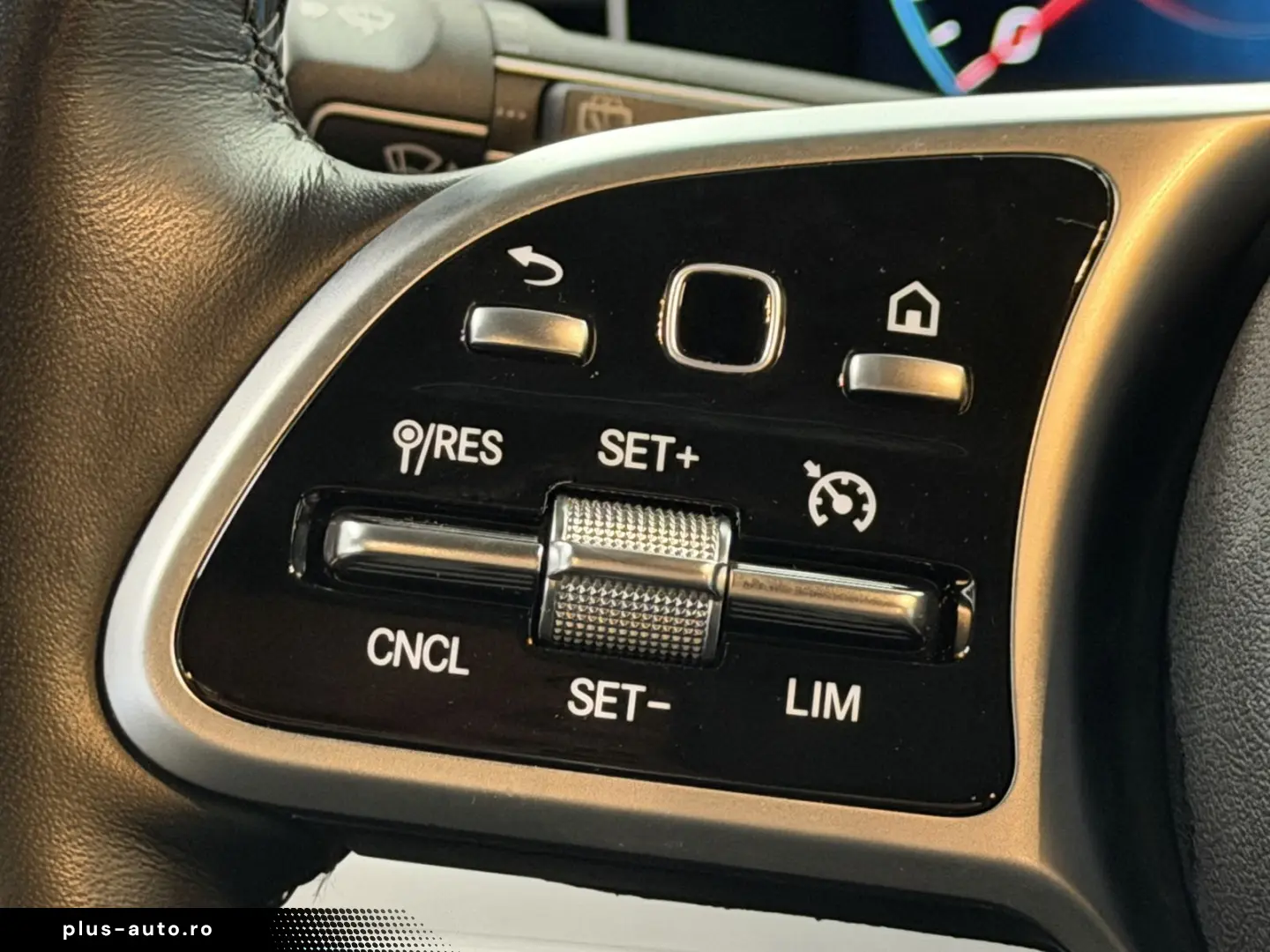 MERCEDES-BENZ GLE 300 d 4Matic 9G-TRONIC   360  Kamera