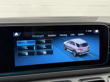 MERCEDES-BENZ GLE 300 d 4Matic 9G-TRONIC   360  Kamera