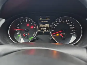 Nissan Qashqai 2 (7 locuri) 4x4 2.0dci 150 cai