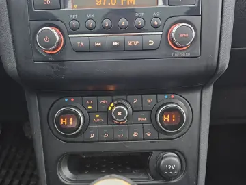 Nissan Qashqai 2 (7 locuri) 4x4 2.0dci 150 cai