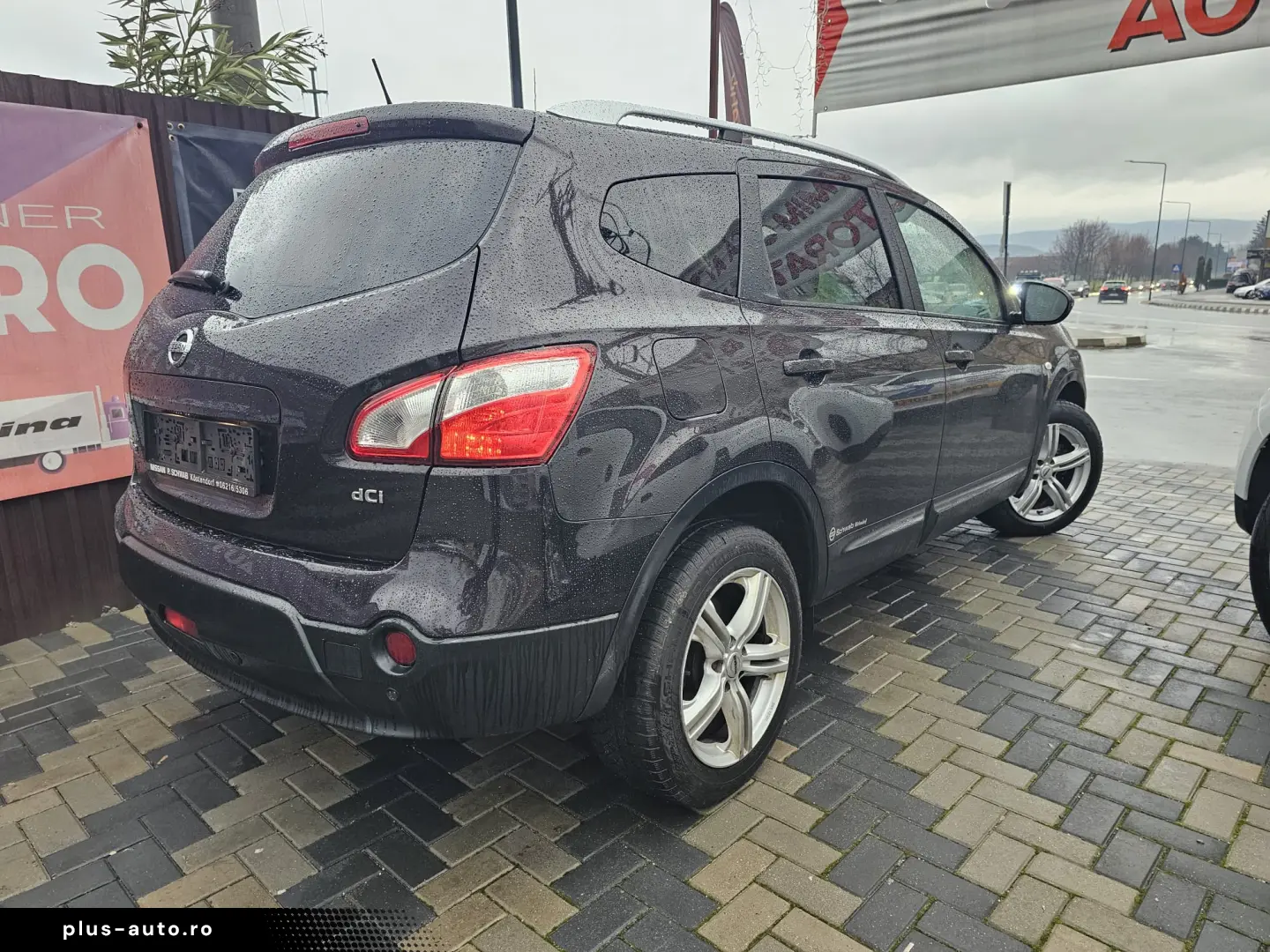 Nissan Qashqai 2 (7 locuri) 4x4 2.0dci 150 cai