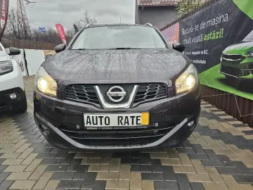 Nissan Qashqai 2 (7 locuri) 4x4 2.0dci 150 cai