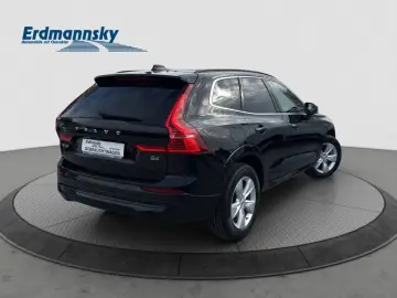 VOLVO XC60 B4 Core Leder Navi LED Kam el.HKL hzb.LK