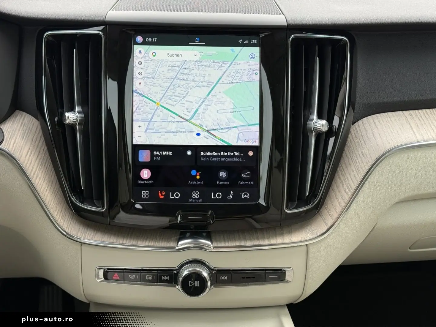 VOLVO XC60 B4 Core Leder Navi LED Kam el.HKL hzb.LK