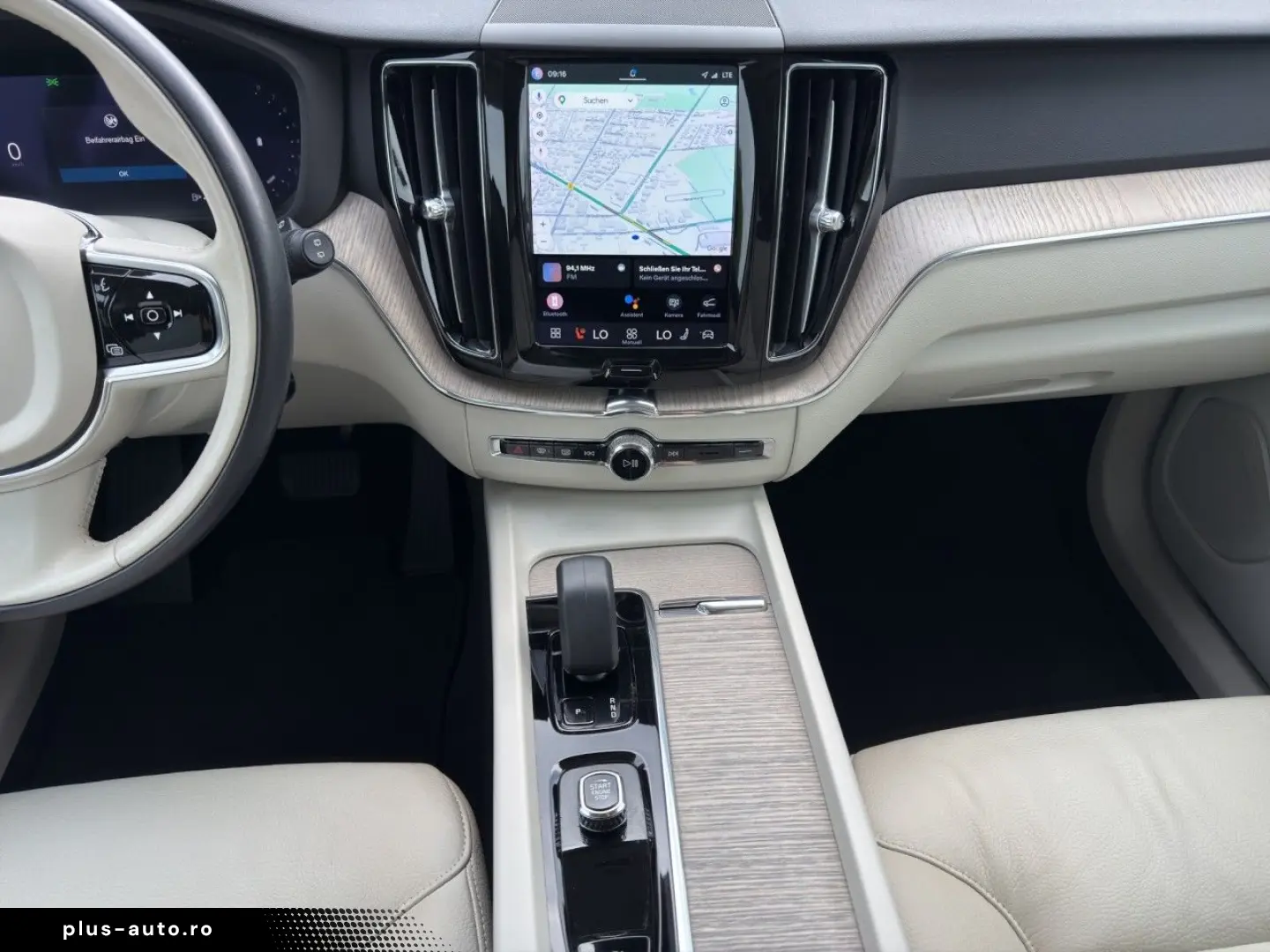 VOLVO XC60 B4 Core Leder Navi LED Kam el.HKL hzb.LK