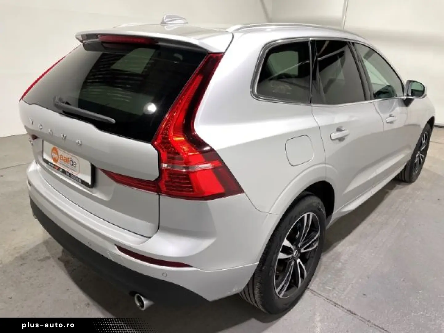 VOLVO XC60 B4 Diesel Momentum Pro Automatik EU6 Leder