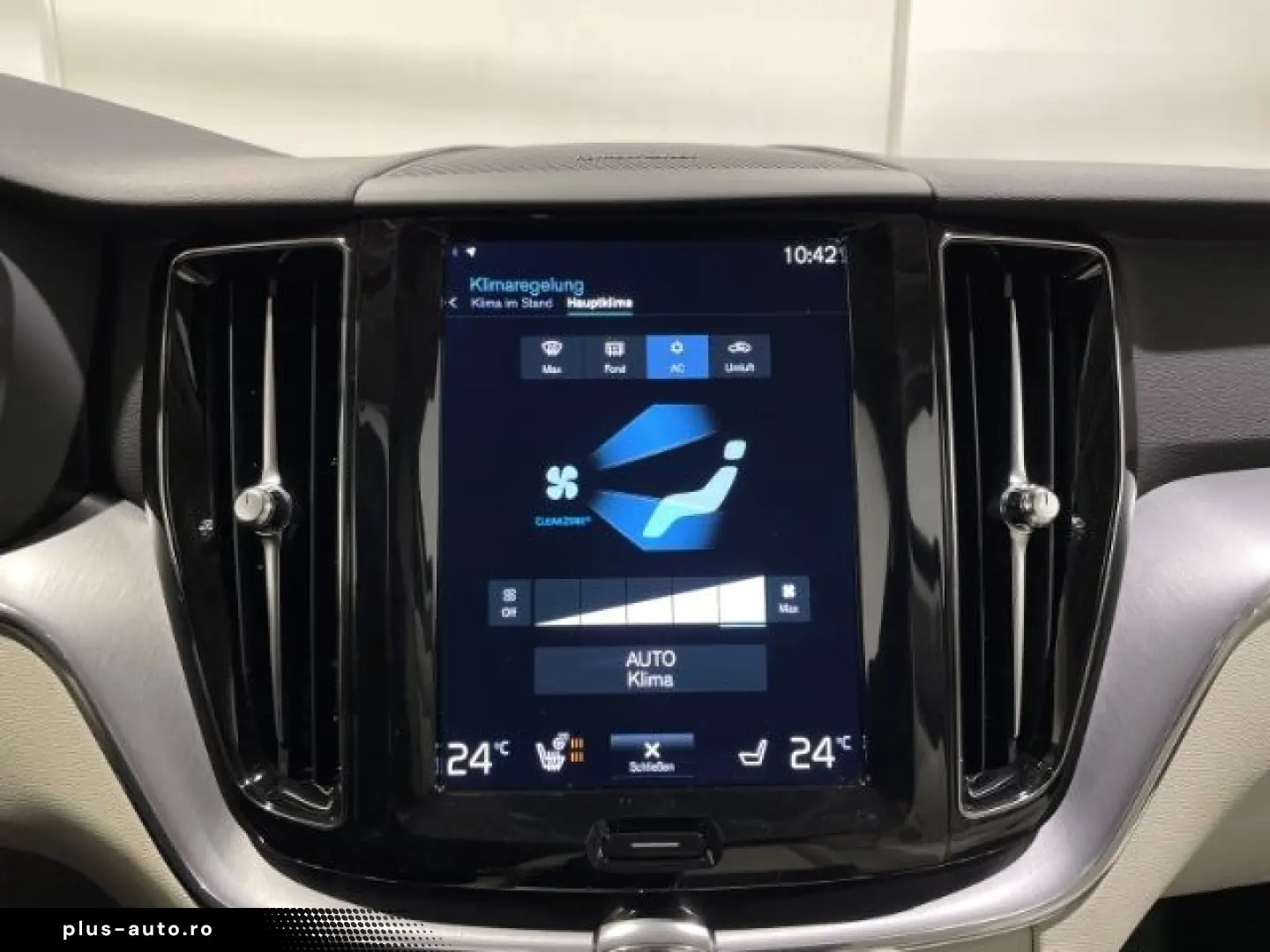 VOLVO XC60 B4 Diesel Momentum Pro Automatik EU6 Leder