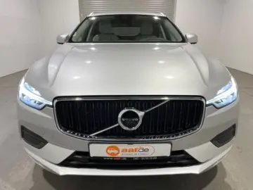 VOLVO XC60 B4 Diesel Momentum Pro Automatik EU6 Leder
