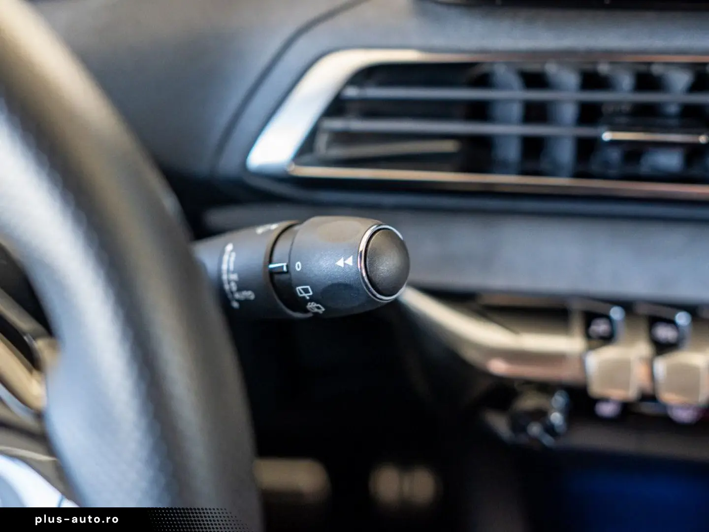 PEUGEOT 3008 GT Hybrid 136 e-DSC6 ACC LED KAMERA
