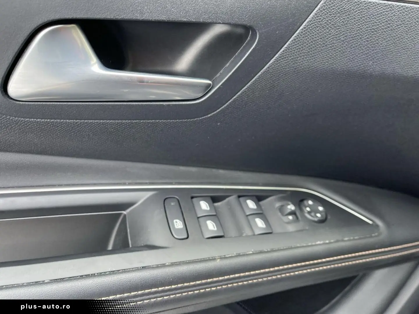 PEUGEOT 3008 Hybrid 136 GT e-DSC Navi LED R-Kam