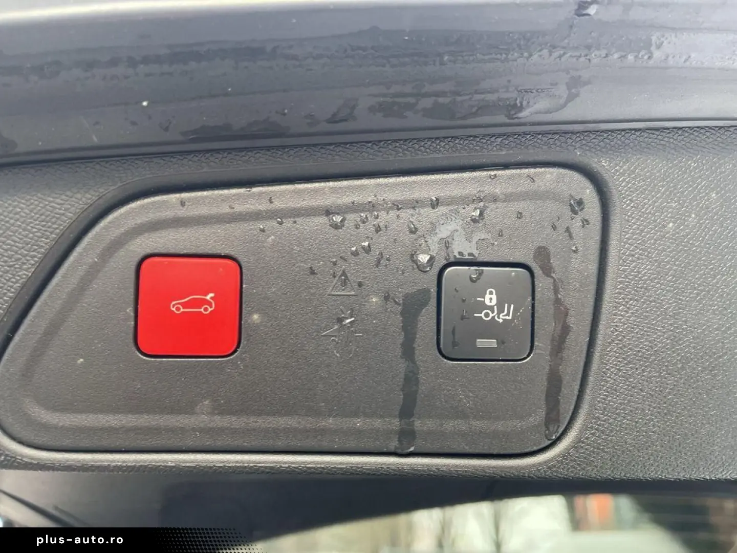 PEUGEOT 3008 Hybrid 136 GT e-DSC Navi LED R-Kam