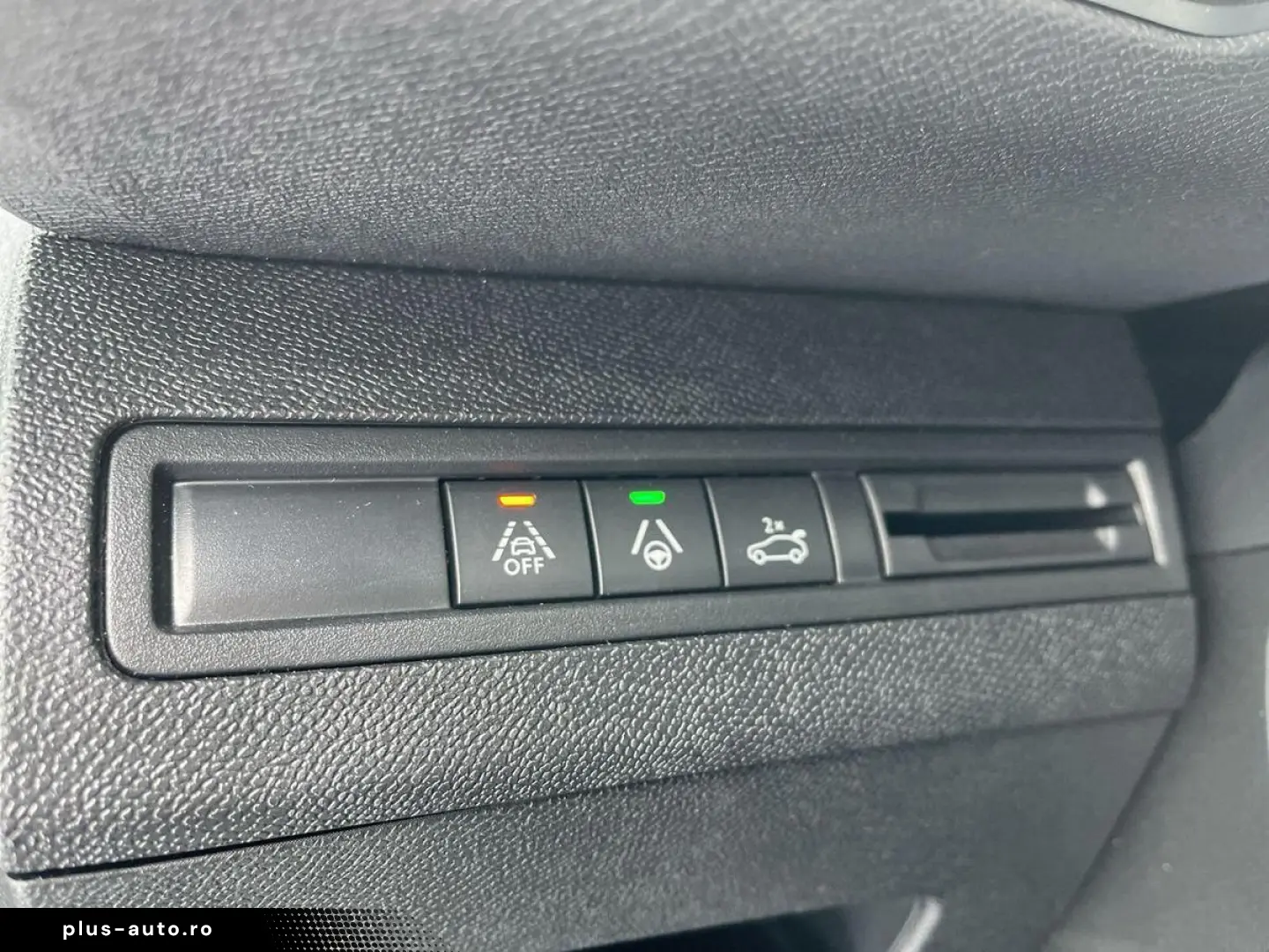 PEUGEOT 3008 Hybrid 136 GT e-DSC Navi LED R-Kam