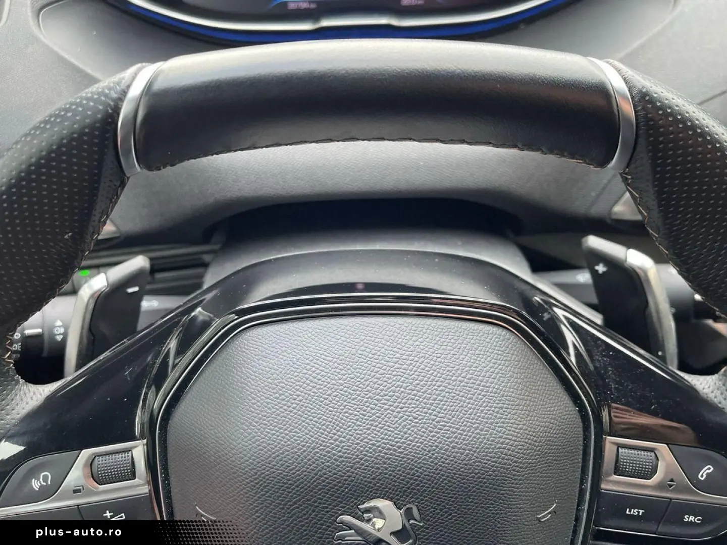 PEUGEOT 3008 Hybrid 136 GT e-DSC Navi LED R-Kam