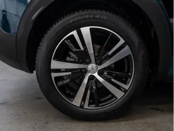 PEUGEOT 3008 GT HYBRID 136 e-DSC6 ACC LED NAVI KAMERA BT