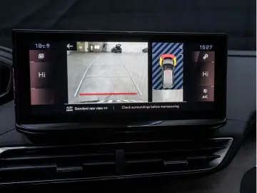 PEUGEOT 3008 GT HYBRID 136 e-DSC6 ACC LED NAVI KAMERA BT