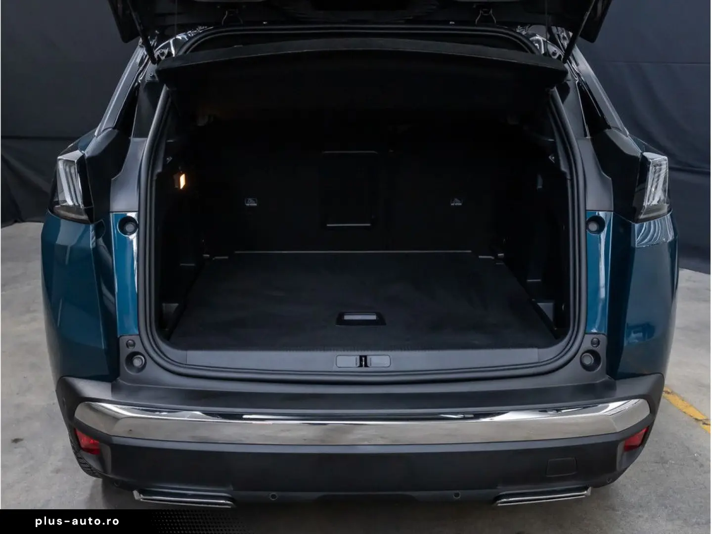 PEUGEOT 3008 GT HYBRID 136 e-DSC6 ACC LED NAVI KAMERA BT