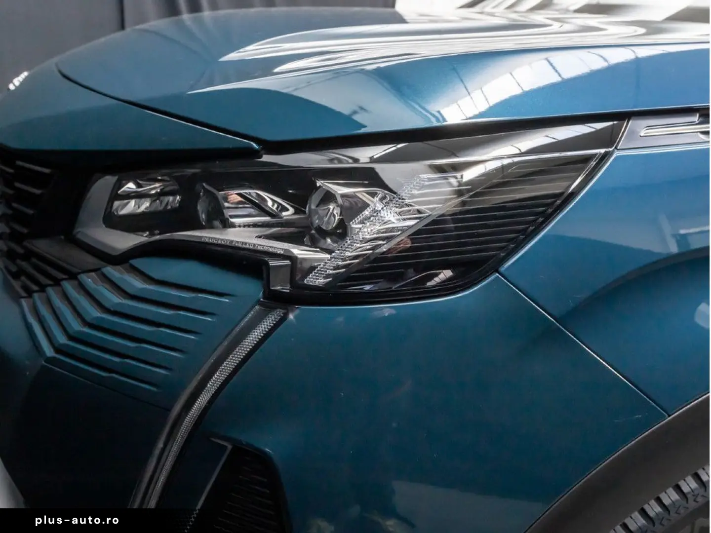 PEUGEOT 3008 GT HYBRID 136 e-DSC6 ACC LED NAVI KAMERA BT