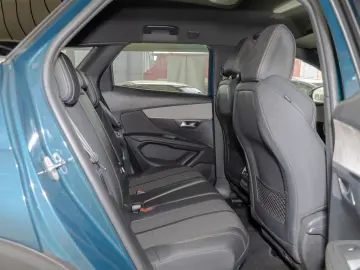 PEUGEOT 3008 GT Hybrid 136 e-DSC6 ACC LED NAVI