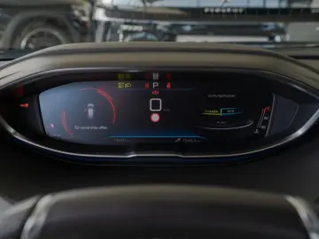 PEUGEOT 3008 GT Hybrid 136 e-DSC6 ACC LED NAVI