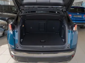 PEUGEOT 3008 GT Hybrid 136 e-DSC6 ACC LED NAVI