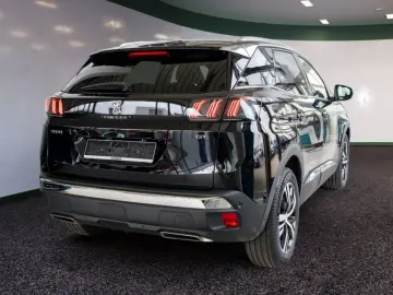 PEUGEOT 3008 GT Hybrid 136 e-DSC6 ACC LED NAVI